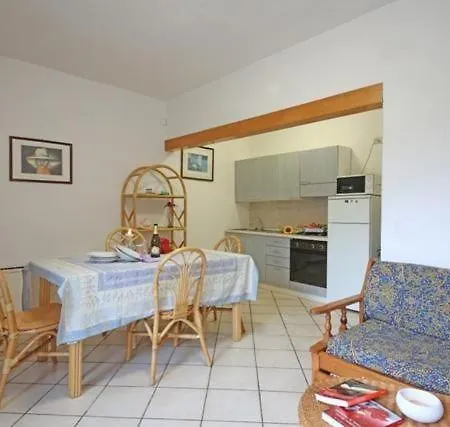 Apartment Dreizimmerwohnung In Villaggio Sanghen