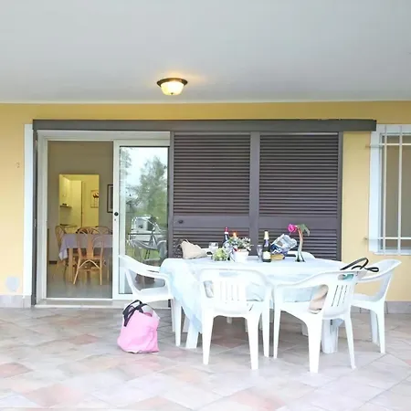 Dreizimmerwohnung In Villaggio Sanghen Apartment