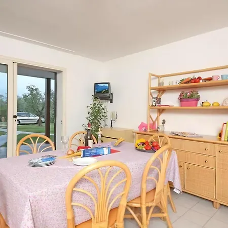 Apartment Dreizimmerwohnung In Villaggio Sanghen *